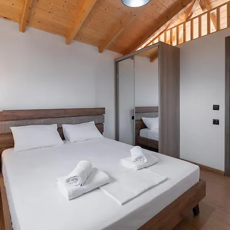 On The Sea Villa *